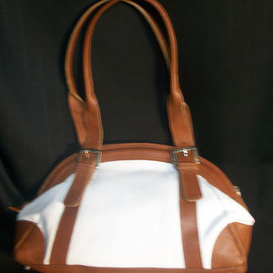 Gorgeous Valentina handbag/satchel Made in Italy